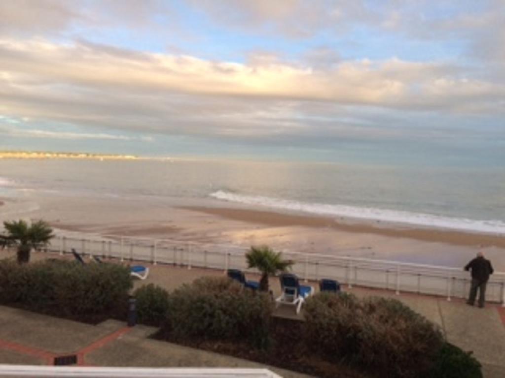 Appartement 43 M2 Front De Mer 3 Cles Vacances La Tranche-sur-Mer Bilik gambar